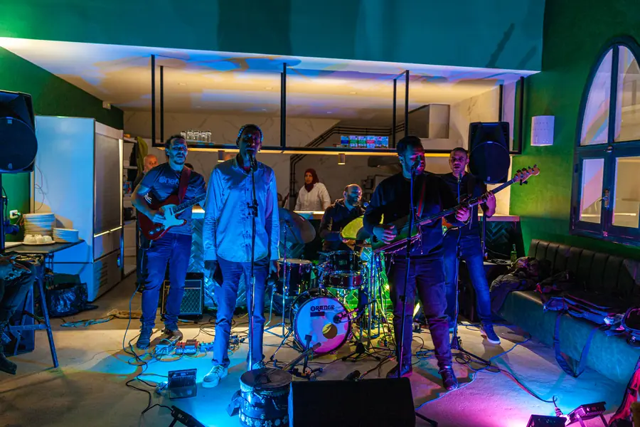 230516_Somewhere_Places_LAB_img_072